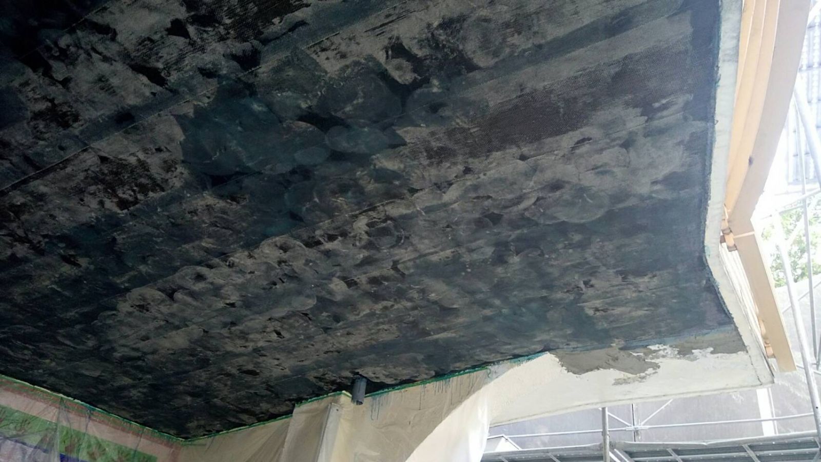 Epoxy面塗滾塗及石英砂撒佈