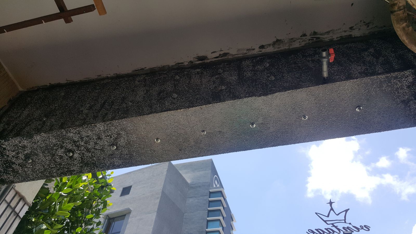 塗抹Epoxy砂漿及七厘石撒布