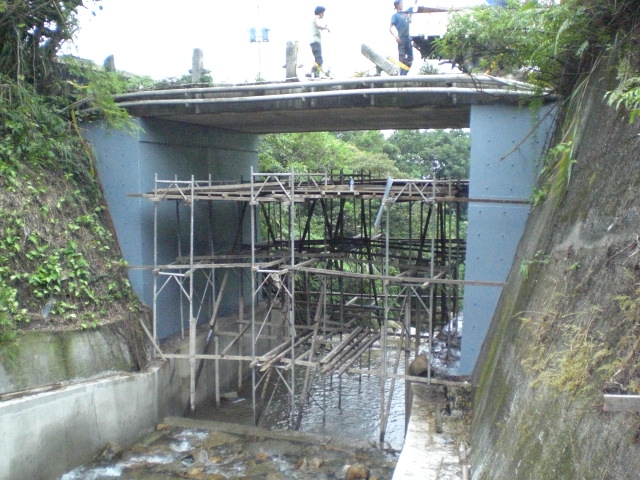 鷹架搭建